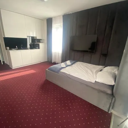 Apartamenty Nad Jeziorem Charzykowskim Villa Emilia Charzykowy Exterior foto