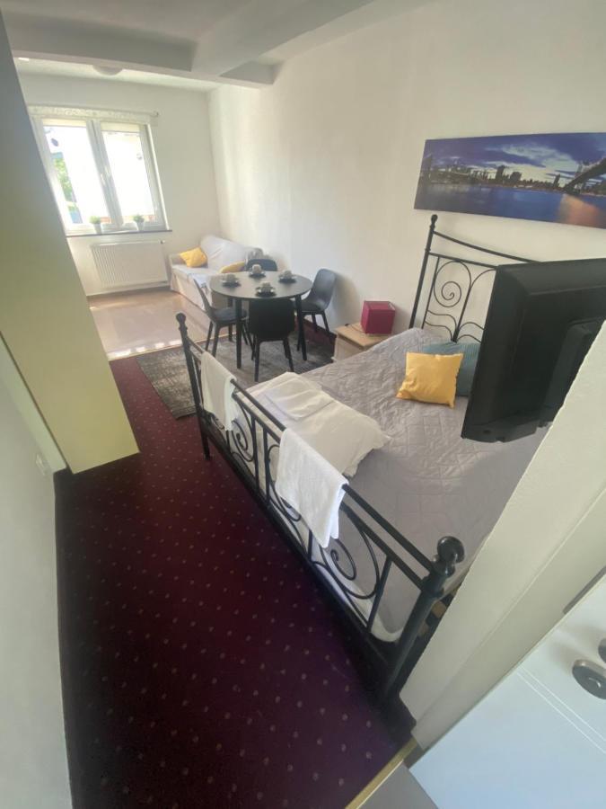 Nad Jeziorem Charzykowskim Emilia Apartment Charzykowy