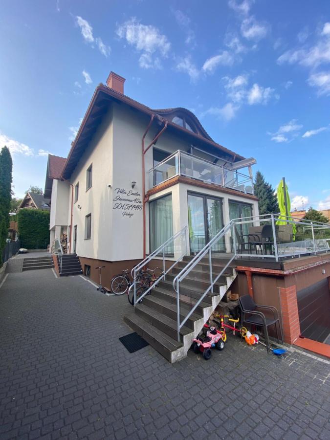 Nad Jeziorem Charzykowskim Emilia Apartment Charzykowy