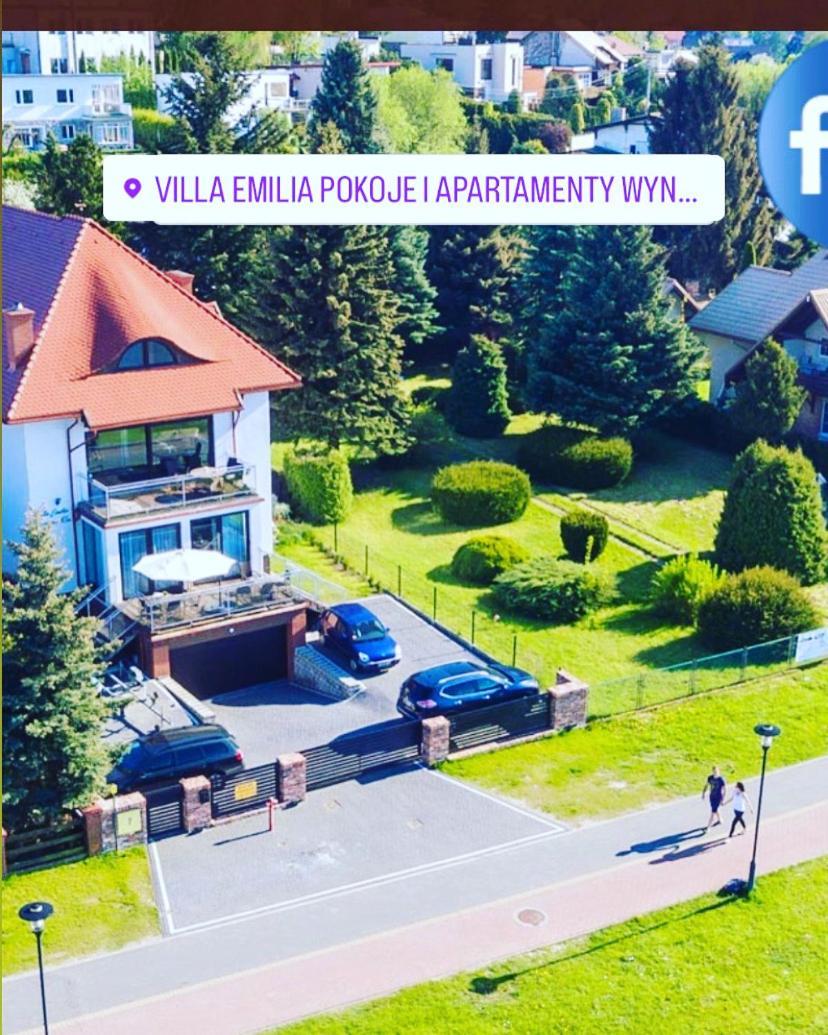 Nad Jeziorem Charzykowskim Emilia Charzykowy